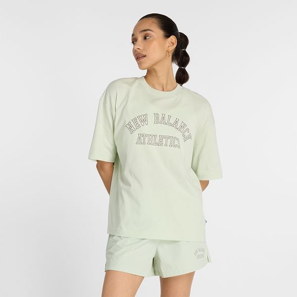 Koszulka damska New Balance WT43542NUM – miętowa. Zielone koszulki sportowe damskie New Balance, s, bez wzorów, z materiału, sportowe, bez kołnierzyka. Za 99.99 zł.