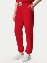 Polo Ralph Lauren Spodnie dresowe 211971700515 Czerwony Regular Fit. Czerwone spodnie dresowe damskie Polo Ralph Lauren, xxs, bez wzorów, z bawełny. Za 729.99 zł.