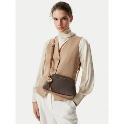 Torebka MICHAEL Michael Kors. Brązowe torebki do ręki damskie MICHAEL Michael Kors, bez wzorów, bez dodatków. Za 1,019.00 zł.