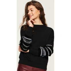 Bluza z aplikacją - Czarny. Bluzy damskie marki Sinsay. W wyprzedaży za 29.99 zł.