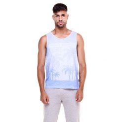 Męski bezrękawnik plażowy typu tie-dye. Niebieskie buty sportowe męskie LEONE 1947 APPAREL, z tkaniny, bez zapięcia, na fitness i siłownię. Za 82.10 zł.