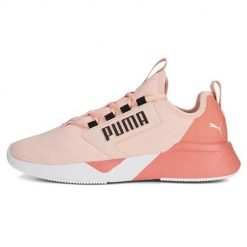 Buty do chodzenia damskie Puma Retaliate Mesh Wns. Czerwone obuwie sportowe damskie Puma, bez wzorów, z materiału, trekkingowe. Za 405.00 zł.