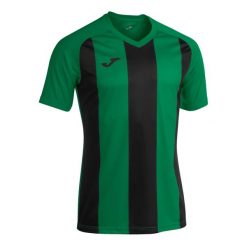 Koszulka do piłki nożnej dla chłopców Joma Pisa II. Czarne t-shirty dla chłopców Joma, bez wzorów, z poliesteru, bez ramiączek. Za 68.50 zł.