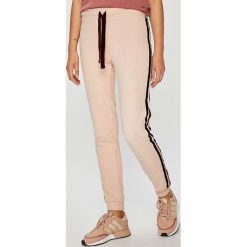 Tally Weijl - Spodnie. Spodnie materiałowe damskie marki TALLY WEIJL. W wyprzedaży za 49.90 zł.