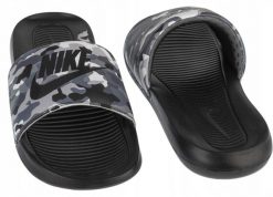 Nike Victori One Slide CN9678-001 czarny 45. Czarne klapki męskie Nike. Za 130.13 zł.