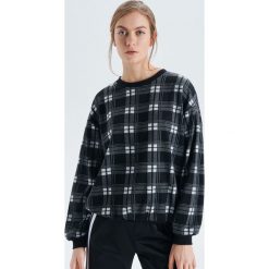 Bluza w kratę - Wielobarwny. Bluzy damskie Cropp. W wyprzedaży za 29.99 zł.