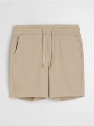 Szorty slim fit - zielony. Zielone szorty męskie Sinsay, l, bez wzorów. Za 39.99 zł.