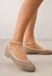 Ciemnobeżowe Siateczkowe Balerinki z Wkładką ze Skóry Naturalnej Ozdobione Aplikacją Adriarissa. Brązowe baleriny damskie Born2be, na lato, z aplikacjami, ze skóry, biznesowe, bez obcasa. Za 69.99 zł.