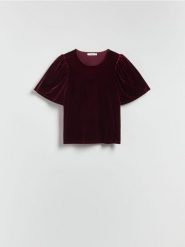 Bluzka z bufiastymi rękawami - czerwony. Czerwone bluzki damskie Reserved, l, bez wzorów, z dzianiny, bez kołnierzyka, bez ramiączek. Za 59.99 zł.