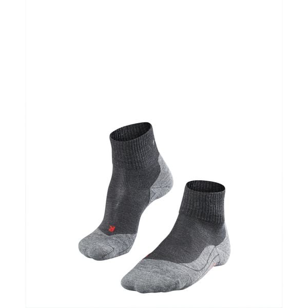 Skarpetki Falke TK5 Short. Szare skarpety męskie Falke, bez wzorów, z poliamidu. Za 156.50 zł.