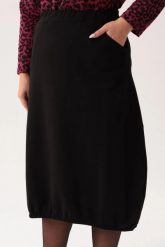Czarna dresowa spódnica Karina PLUS SIZE XXL. Czarne spódnice damskie Moda Size Plus Iwanek, l, bez wzorów, z bawełny, eleganckie, plus size, mini, dopasowane. Za 199.90 zł.