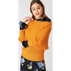 NA-KD Dzianinowy sweter z odkrytymi ramionami - Orange. Swetry damskie marki NA-KD. Za 121.95 zł.