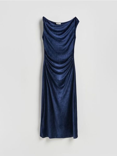 Welurowa sukienka maxi - granatowy. Niebieskie sukienki damskie Reserved, na co dzień, l, bez wzorów, z dzianiny, bez kołnierzyka, bez ramiączek, maxi, proste. Za 109.99 zł.