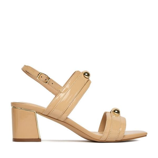 Sandały Lasocki. Brązowe sandały damskie Lasocki, bez wzorów, bez obcasa, na słupku, bez zapięcia. Za 159.99 zł.