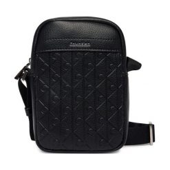 Saszetka Calvin Klein. Czarne saszetki męskie Calvin Klein, młodzieżowe, małe. Za 329.99 zł.