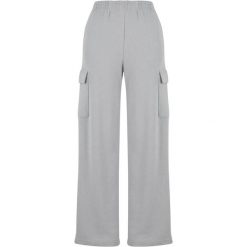 Spodnie dresowe damskie baggy Urban Classics Light Terry. Szare spodnie dresowe damskie Urban Classics, bez wzorów, z dresówki. Za 138.00 zł.