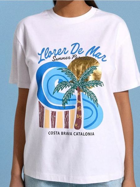 Koszulka z wakacyjnym nadrukiem - biały. Białe t-shirty damskie Sinsay, l, bez wzorów, wakacyjne, bez kołnierzyka. W wyprzedaży za 9.99 zł.