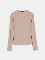 Prążkowana bluzka z zabudowanym dekoltem z domieszką wiskozy - beżowy. Brązowe bluzki damskie Sinsay, l, bez wzorów, prążkowane, bez kołnierzyka, bez ramiączek. Za 29.99 zł.