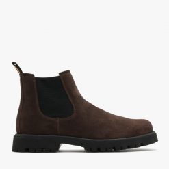 Ciemnobrązowe sztyblety z kolorową taśmą TRAVIS. Brązowe botki męskie Ryłko, bez wzorów, z tkaniny, bez zapięcia. Za 499.99 zł.
