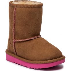 Buty UGG - T Classic II 1017703T T/Cpal. Brązowe śniegowce dziewczęce UGG, ze skóry, bez zapięcia. W wyprzedaży za 349.00 zł.