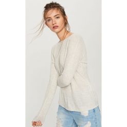 Sweter z lekkiej dzianiny - Jasny szar. Kardigany damskie marki Reserved. W wyprzedaży za 29.99 zł.