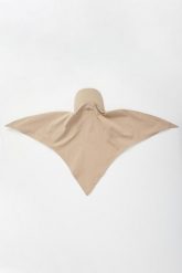 Czapka damska z daszkiem AERONAUTICA MILITARE. Czapki i kapelusze damskie Aeronautica Militare, bez wzorów. Za 239.00 zł.