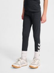 Dziewczęce legginsy z logo Hummel. Czarne legginsy dla dziewczynek Hummel, bez wzorów, z bawełny. Za 124.00 zł.