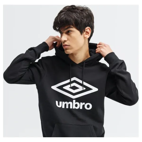 Umbro Bluza Fw Large Logo Oh , czarny, rozmiar XL. Czarne bluzy męskie Umbro, m, bez wzorów, z bawełny, bez kaptura. Za 129.99 zł.