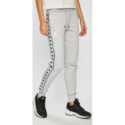 Kappa - Spodnie. Czarne legginsy damskie Kappa, l, bez wzorów, z dzianiny. Za 179.90 zł.