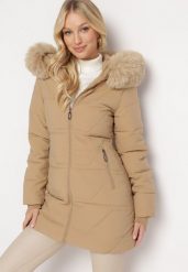 Ciemnobeżowa Kurtka w Geometryczne Pikowanie z Kapturem i Futerkiem Bellinae. Brązowe kurtki damskie Born2be, l, z aplikacjami, z kapturem. Za 189.99 zł.