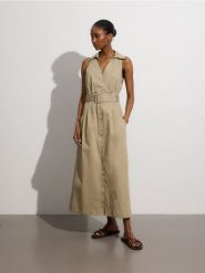Sukienka maxi z bawełny - warm olive. Zielone sukienki damskie Reserved, l, bez wzorów, z bawełny, bez kołnierzyka, bez ramiączek, maxi, kopertowe. W wyprzedaży za 159.99 zł.