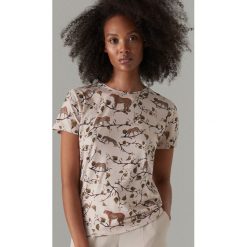 Koszulka z motywem zwierzęcym - Kremowy. T-shirty damskie marki Mohito. Za 49.99 zł.