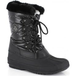 Kozaki zimowe "Aya" w kolorze czarnym. Czarne kozaki damskie Kimberfeel, z materiału, bez obcasa. W wyprzedaży za 175.95 zł.