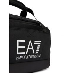 Torba EA7 Emporio Armani. Czarne torby sportowe męskie EA7 Emporio Armani, bez wzorów, małe. Za 679.99 zł.