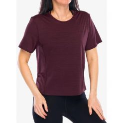 Koszulka szybkoschnąca damska Fjallraven Abisko Lite SS. Czerwone koszulki sportowe damskie Fjällräven, bez wzorów, bez kołnierzyka, bez ramiączek. Za 182.99 zł.