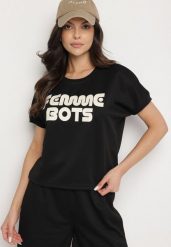Czarny T-shirt Ozdobiony Napisem Devenee. Czarne bluzki damskie Born2be, l, bez wzorów, z jeansu, klasyczne, bez kołnierzyka. Za 29.99 zł.