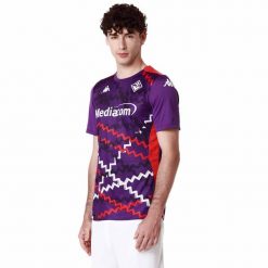 Koszulka Fiorentina Aboupre Pro 8 2024/25. Czerwone koszulki sportowe męskie Kappa, bez wzorów, bez kołnierzyka, bez ramiączek, do piłki nożnej. W wyprzedaży za 182.50 zł.