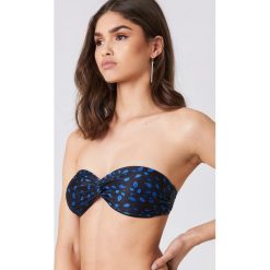 NA-KD Swimwear Góra bikini bandeau z detalem - Black. Czarne bikini damskie NA-KD Swimwear, z haftami. Za 72.95 zł.