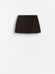 Spódnico-szorty z wełną - ciemnobrązowy. Brązowe szorty damskie Reserved, l, bez wzorów, z tkaniny. Za 139.99 zł.