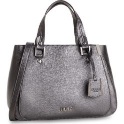 Torebka LIU JO - M Satchel Isola N68013 E0033 Grape Juice Met. 04203. Torebki do ręki damskie marki Liu Jo. W wyprzedaży za 359.00 zł.