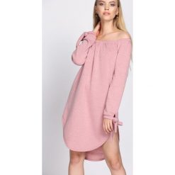 Różowa Tunika Actuality. Czerwone tuniki damskie Born2be, na jesień. Za 69.99 zł.