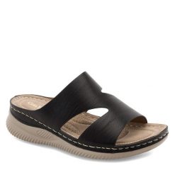 Klapki Clara Barson. Czarne klapki damskie Clara Barson, bez wzorów, bez obcasa. Za 89.99 zł.