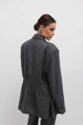Wełniana marynarka z marszczeniem w kolorze GRAFIT nakrapiany -ROCHELLE-S/M. Białe żakiety damskie Marsala, m, bez wzorów, z jeansu, eleganckie. W wyprzedaży za 357.27 zł.