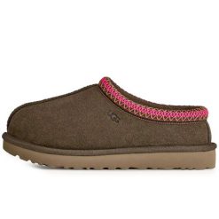 Kapcie Ugg Australian W Tasman Ii Damskie. Brązowe kapcie damskie UGG, bez wzorów, ze skóry. Za 639.00 zł.