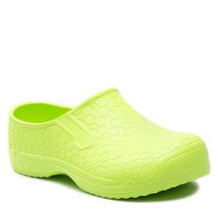 Klapki Dry Walker. Zielone klapki damskie Dry Walker, bez wzorów, bez obcasa. Za 59.99 zł.
