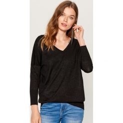 Sweter z metaliczną nitką - Czarny. Czarne swetry damskie Mohito. Za 99.99 zł.