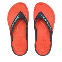 Japonki Dynafit. Pomarańczowe klapki damskie Dynafit, bez wzorów. Za 149.99 zł.
