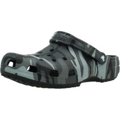Sandały CROCS CLASSIC CAMOUFLAGE U Zielony. Zielone sandały męskie Crocs, z gumy, bez zapięcia. Za 244.99 zł.