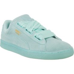 Puma niebieskie Suede Heart Reset W 901. Niebieskie trampki i tenisówki damskie Puma, bez wzorów, z satyny, bez zapięcia. W wyprzedaży za 299.00 zł.