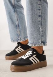 Czarne Sneakersy Kultowe Tenisówki na Platformie Hlalna. Czarne trampki i tenisówki damskie Born2be, bez wzorów, z jeansu, bez zapięcia. Za 99.99 zł.